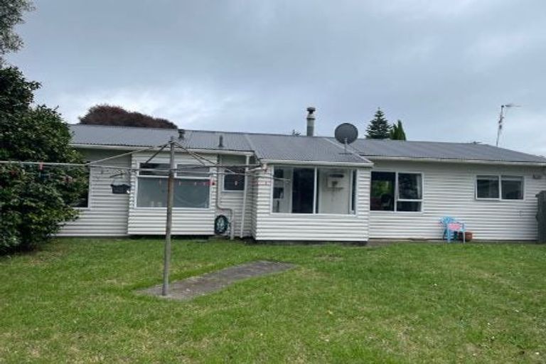 Photo of property in 42 Francis Road, Paraparaumu Beach, Paraparaumu, 5032