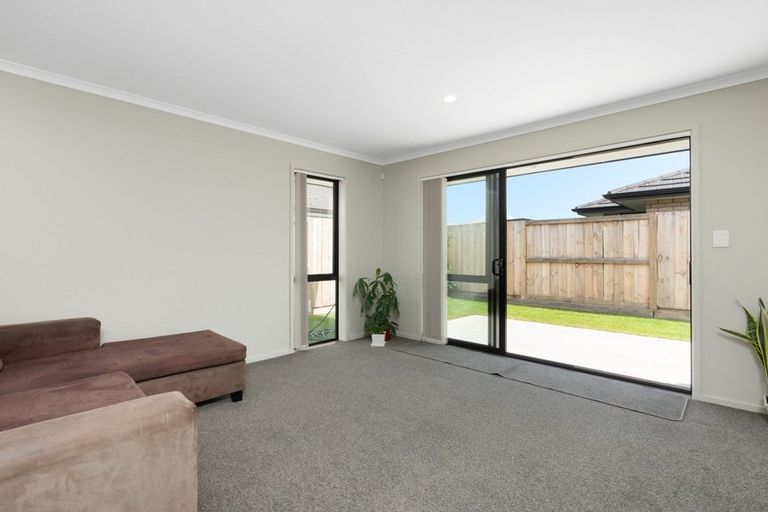 Photo of property in 23 Fearnley Grove, Pyes Pa, Tauranga, 3112