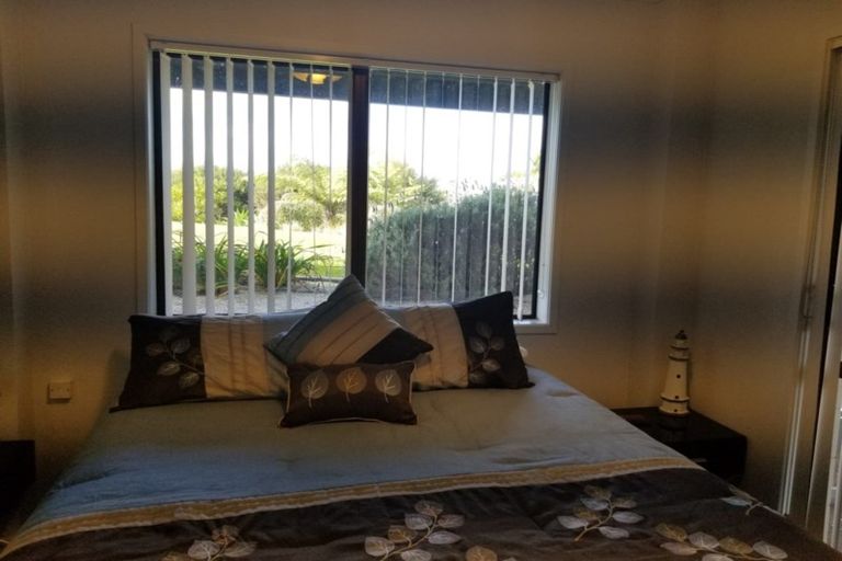 Photo of property in 167 West Harbour Drive, West Harbour, Auckland, 0618