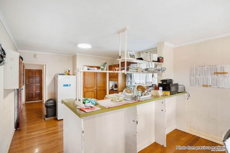 Photo of property in 434 Don Buck Road, Massey, Auckland, 0614