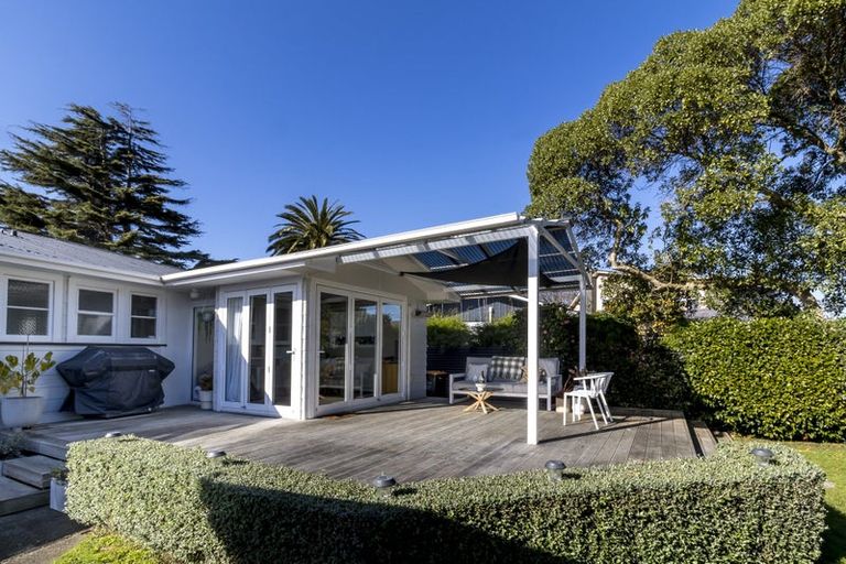 Photo of property in 151 Limbrick Street, Terrace End, Palmerston North, 4410