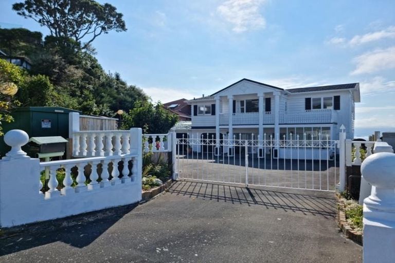 Photo of property in 29 Rama Crescent, Khandallah, Wellington, 6035