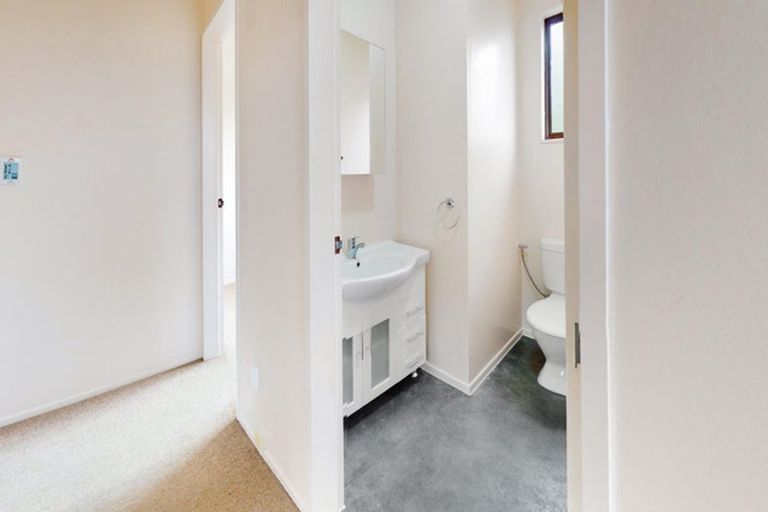 Photo of property in 1/3 Ngarimu Grove, Ngaio, Wellington, 6035