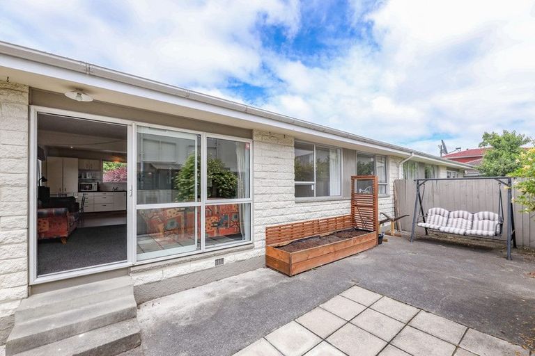 Photo of property in 1/17 Seddon Street, Sydenham, Christchurch, 8023