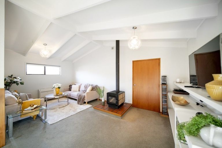 Photo of property in 3 Orinda Close, Botany Downs, Auckland, 2010