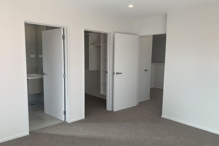 Photo of property in 6 Gosper Road, Takanini, 2112