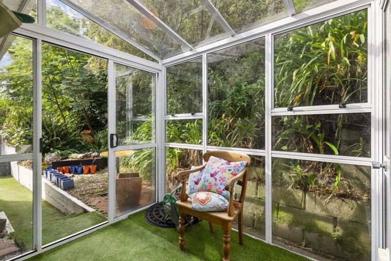 Photo of property in 137 Muritai Road, Eastbourne, Lower Hutt, 5013