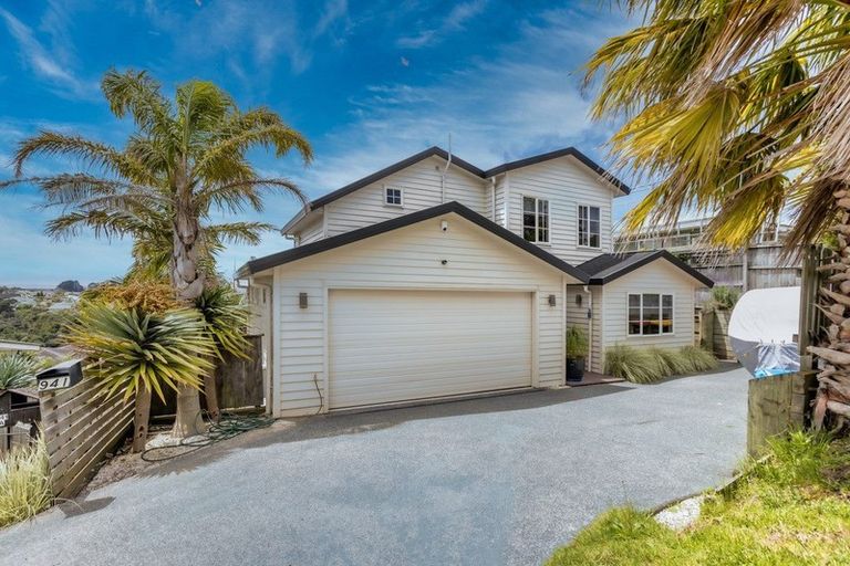 Photo of property in 941 East Coast Road, Torbay, Auckland, 0630