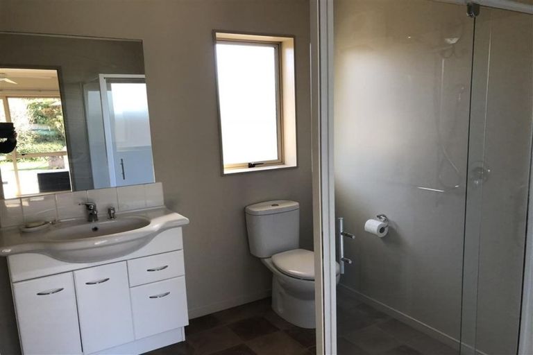 Photo of property in 34 Ngawhatu Road, Stoke, Nelson, 7011