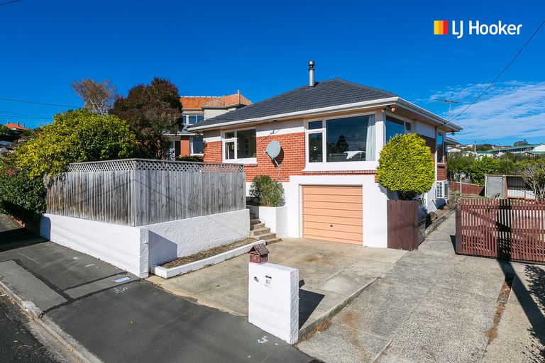 Photo of property in 16 Kinvig Street, Andersons Bay, Dunedin, 9013