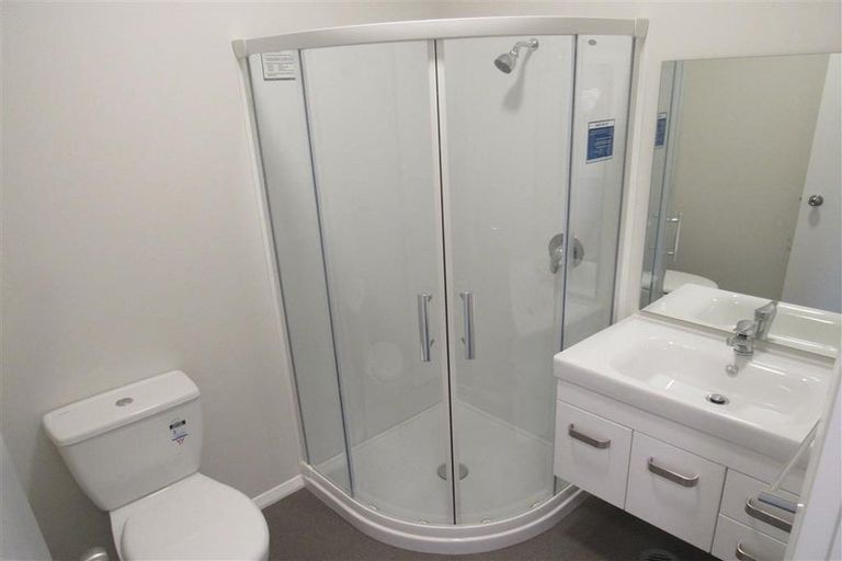 Photo of property in 4a Easdale Street, Kelburn, Wellington, 6012