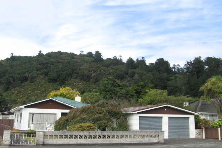 Photo of property in 57 Wilford Street, Wallaceville, Upper Hutt, 5018