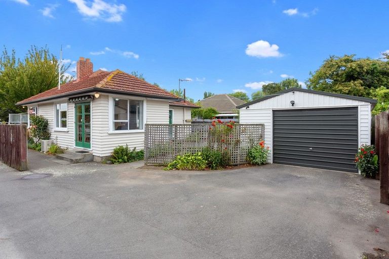 Photo of property in 1/17 Worthy Street, Ilam, Christchurch, 8041