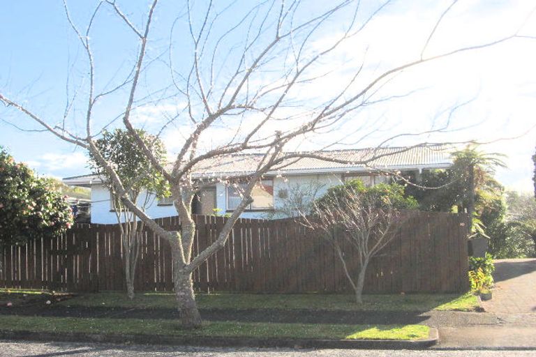 Photo of property in 10 Waikare Place, Welcome Bay, Tauranga, 3112