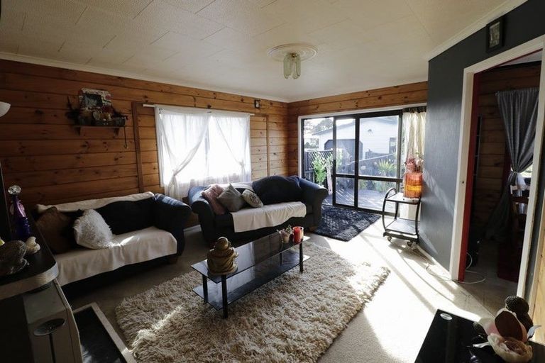 Photo of property in 21 Manuka Street, Castlecliff, Whanganui, 4501