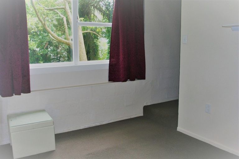 Photo of property in 1 Lynn Road, Bayview, Auckland, 0629