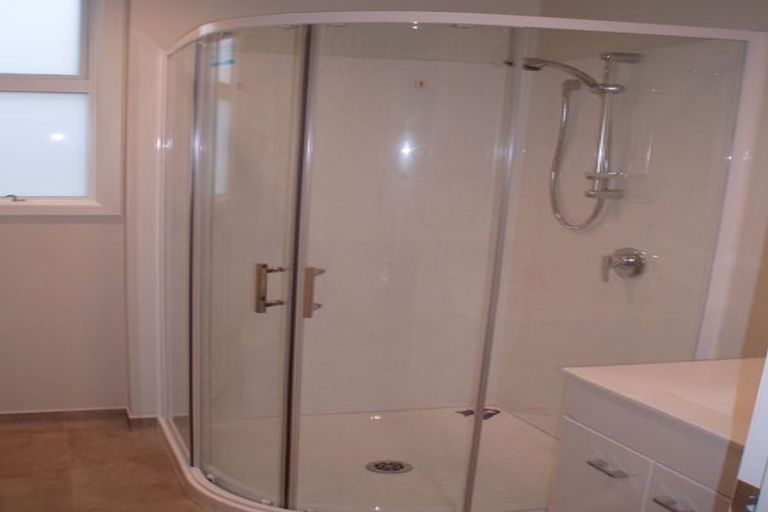 Photo of property in 26 Wilson Street, Newtown, Wellington, 6021