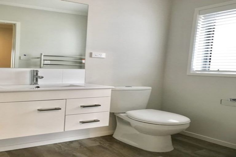 Photo of property in 18 Sabre Street, Papamoa Beach, Papamoa, 3118