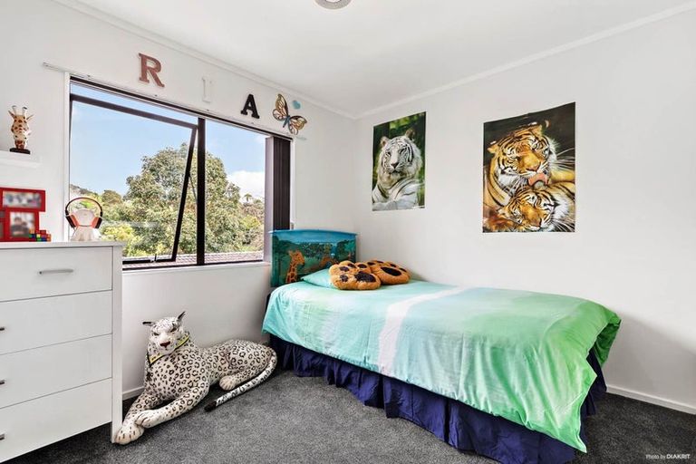 Photo of property in 2/40 Beaudine Avenue, Glenfield, Auckland, 0629