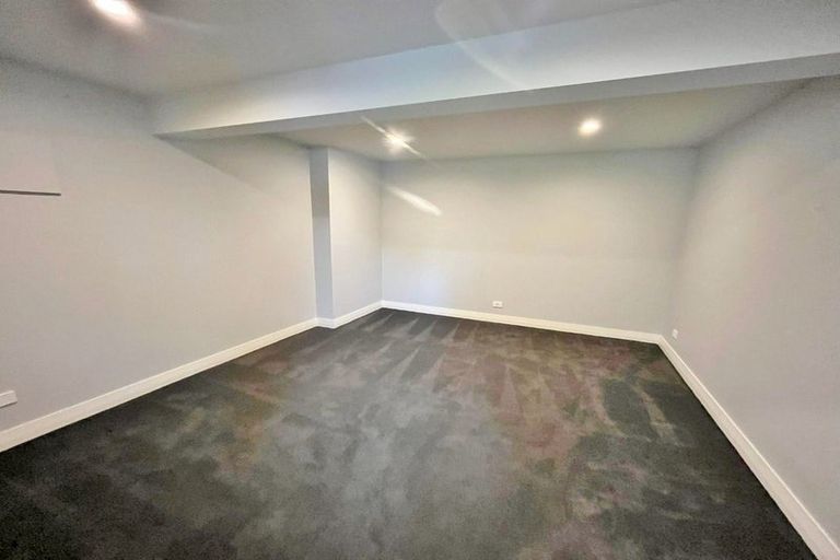 Photo of property in 2/21 Kelvin Road, Remuera, Auckland, 1050