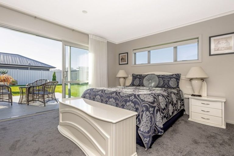 Photo of property in 3 Fortis Place, Riverdale, Gisborne, 4010