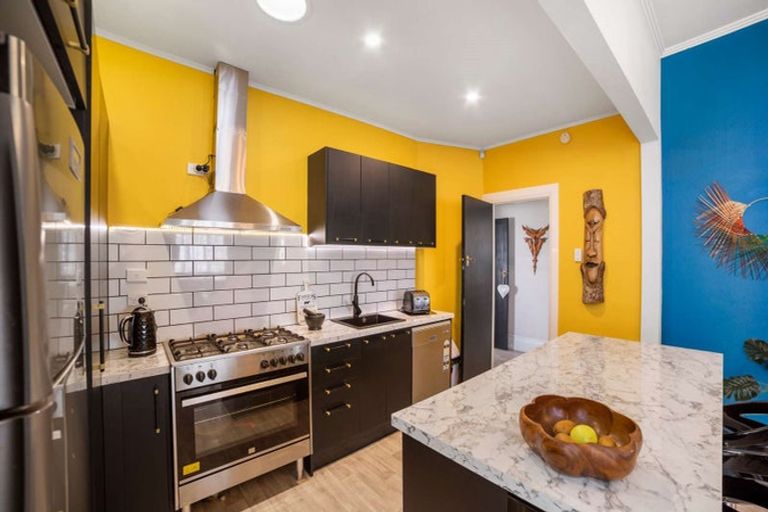 Photo of property in 195 Derby Street, Gisborne, 4010