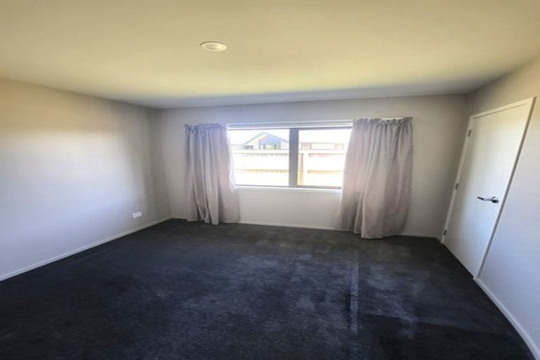 Photo of property in 22 Hurutini Way, Halswell, Christchurch, 8025