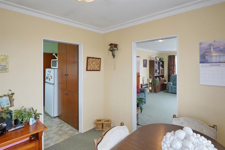 Photo of property in 1/149 Northcote Road, Northcote, Christchurch, 8052