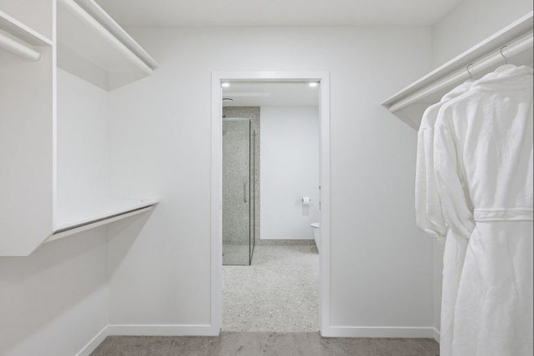 Photo of property in 21a Weraroa Road, Levin, 5510