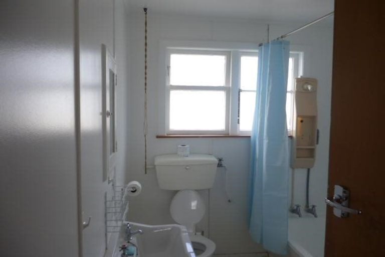 Photo of property in 4 Argyle Grove, Trentham, Upper Hutt, 5018