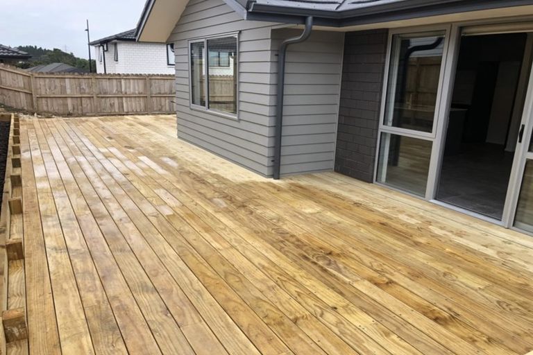 Photo of property in 7 Verdot Close, Kumeu, 0810