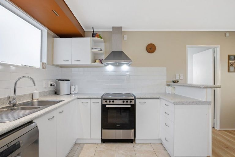 Photo of property in 14a Edwards Court, Pukekohe, 2120