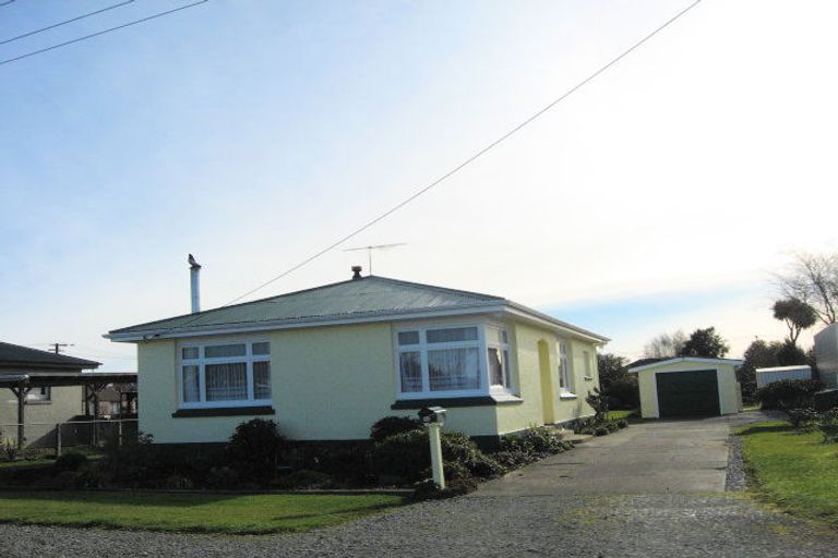 Photo of property in 36 Albert Street, Winton, 9720