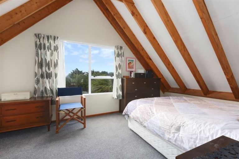 Photo of property in 14 Trispen Place, Camborne, Porirua, 5026