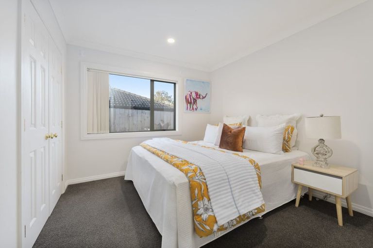 Photo of property in 51 Semillon Avenue, Henderson, Auckland, 0612