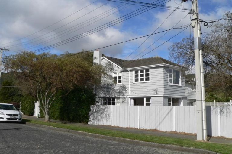 Photo of property in 140 Epuni Street, Epuni, Lower Hutt, 5011