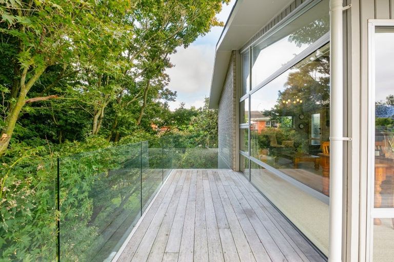 Photo of property in 6 Marnane Terrace, St Andrews, Hamilton, 3200