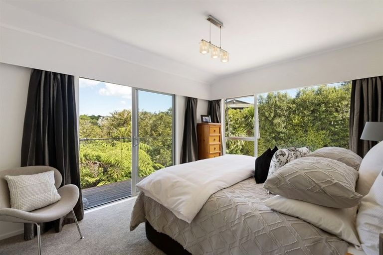 Photo of property in 39 Aberdeen Road, Castor Bay, Auckland, 0620