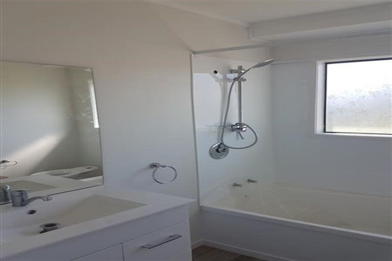 Photo of property in 15 Owhatiura Drive, Lynmore, Rotorua, 3010