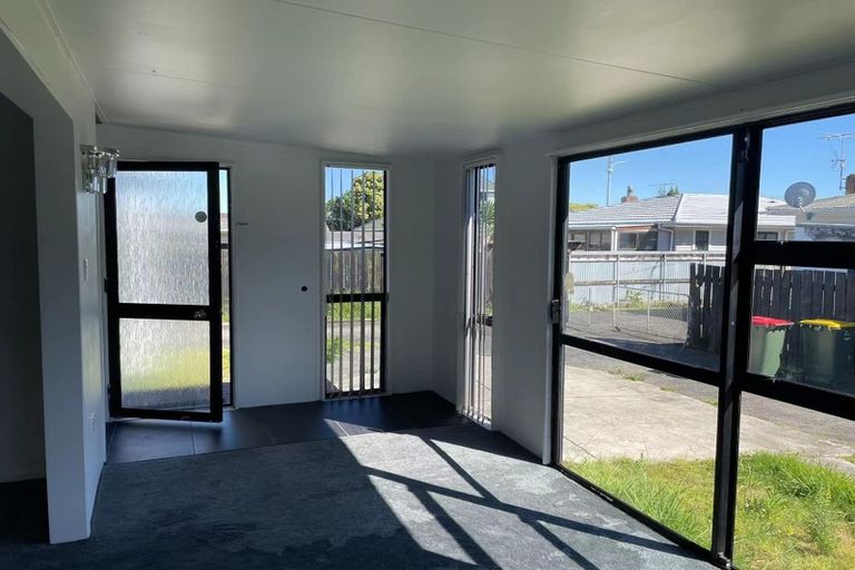 Photo of property in 2/32 Buckland Road, Mangere East, Auckland, 2024