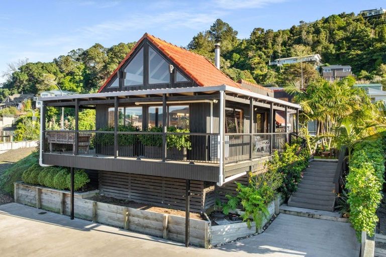 Photo of property in 8 Grey Avenue, Tairua, 3508