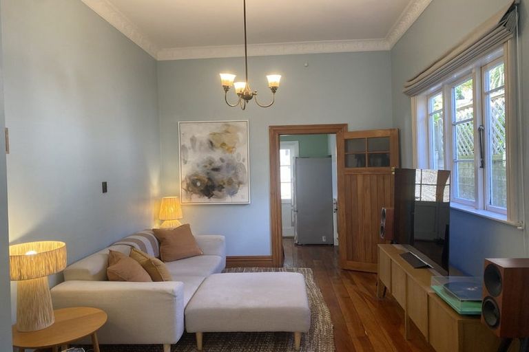 Photo of property in 47 Ribble Street, Island Bay, Wellington, 6023