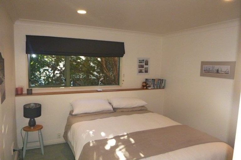 Photo of property in 9a Gavaskar Place, Khandallah, Wellington, 6035