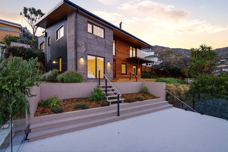 Photo of property in 43 Jacksons Road, Lyttelton, 8082