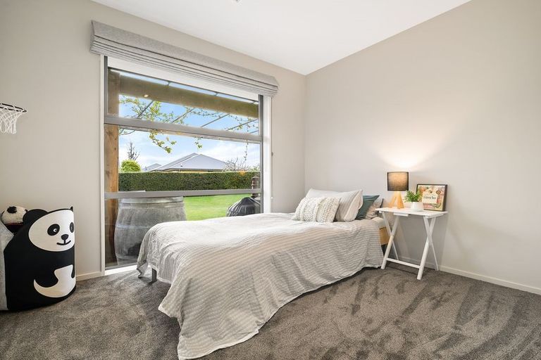 Photo of property in 19 Beaumont Drive, Rolleston, 7614