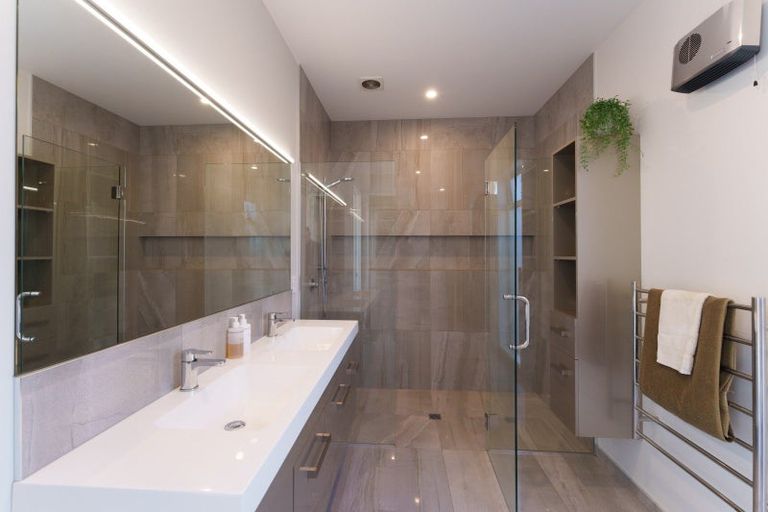 Photo of property in 10 Silver Peaks Drive, West Melton, 7618