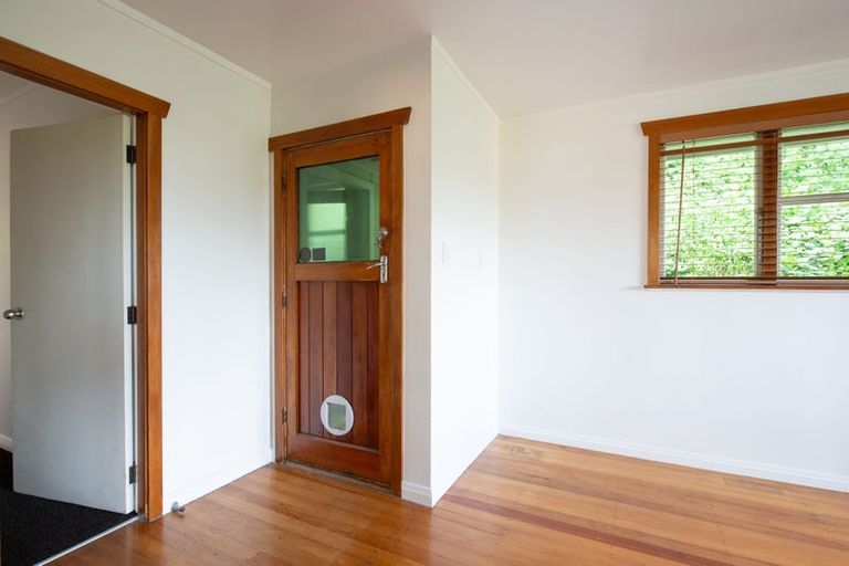 Photo of property in 88 Ironside Road, Johnsonville, Wellington, 6037