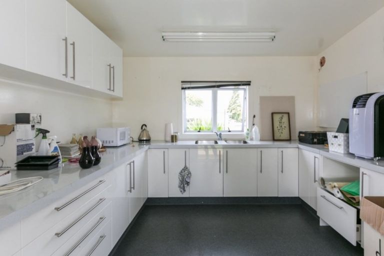 Photo of property in 409 Alexandra Street, Hastings, 4122