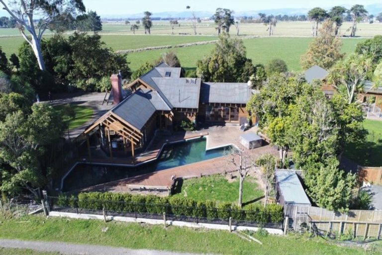 Photo of property in 1104 Lockwood Road, Kairanga, Palmerston North, 4475