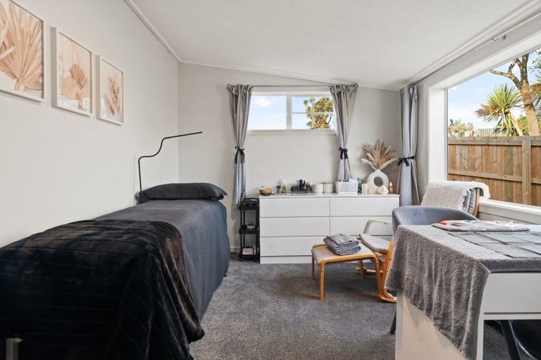 Photo of property in 1 Bath Street, Brighton, Dunedin, 9035